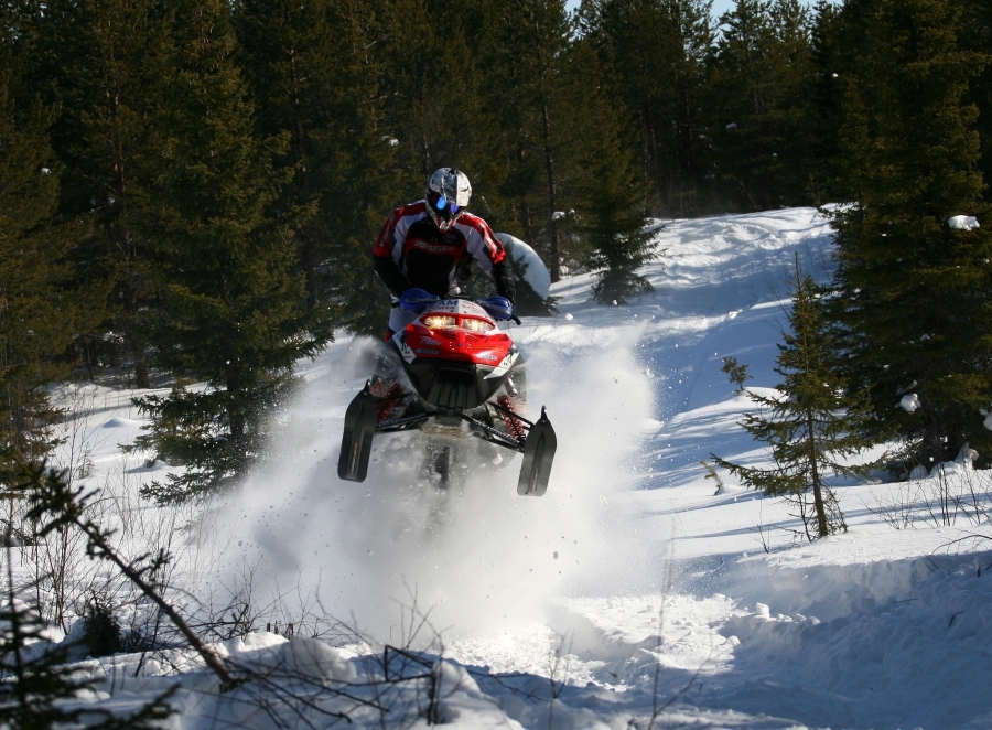 ufygiy203-1lr.jpg